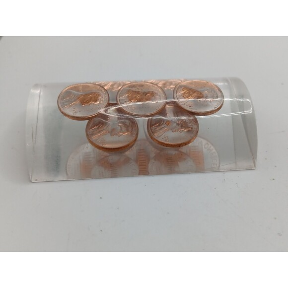 Vintage 1972 Penny Lucite Epoxy? Paperweight 3" X 2" Office Weight - Picture 5 of 9